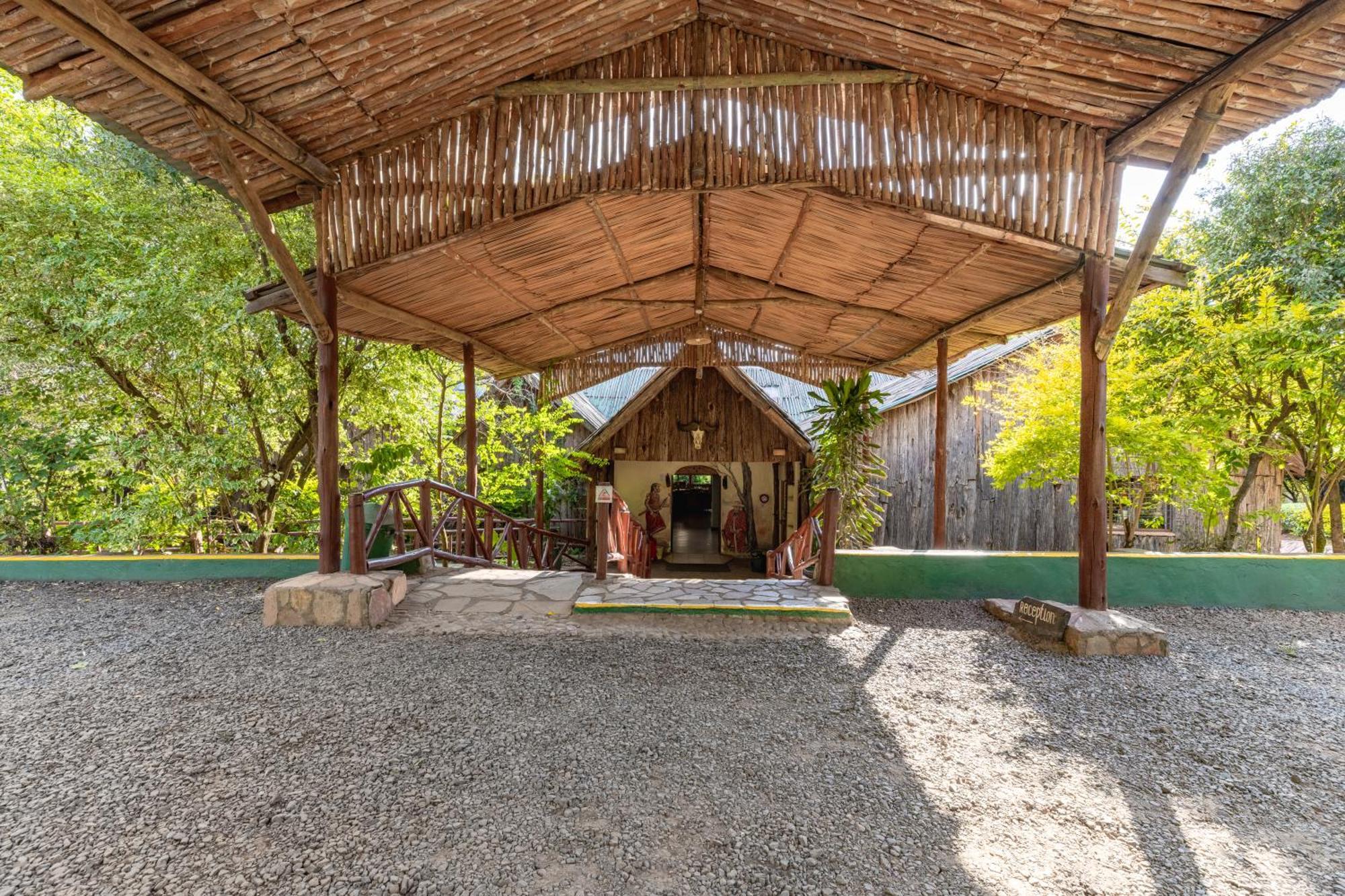 Sentrim Mara Lodge Ololaimutiek Exterior photo