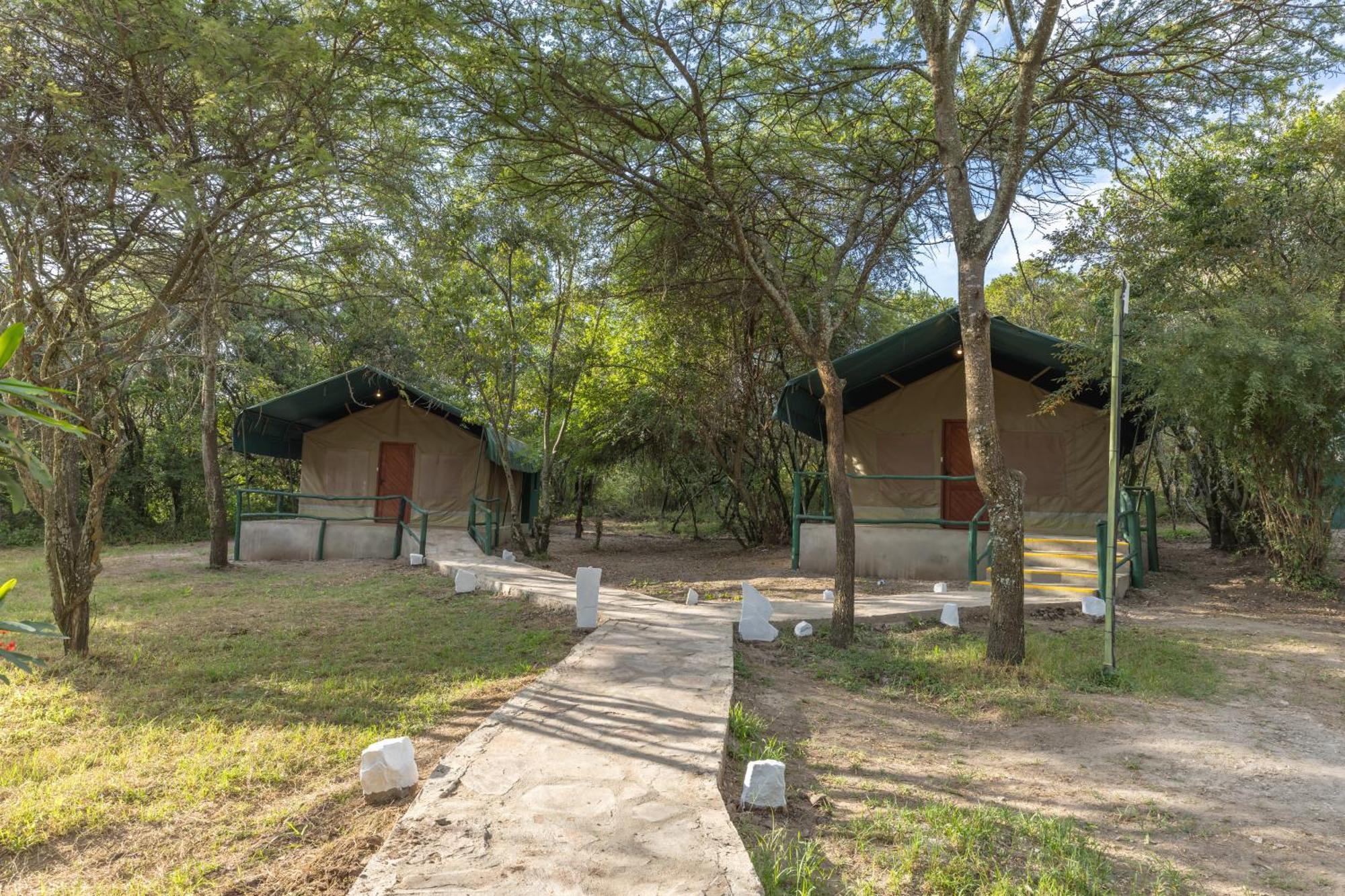Sentrim Mara Lodge Ololaimutiek Exterior photo